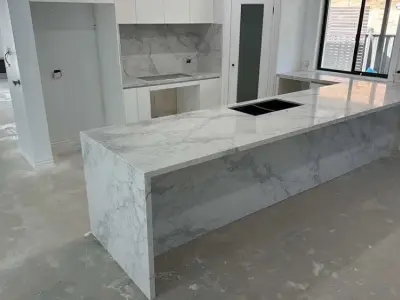 30+ Mẫu bàn ăn gỗ sồi nga đẹp tinh tế cho căn bếp hiện đại
